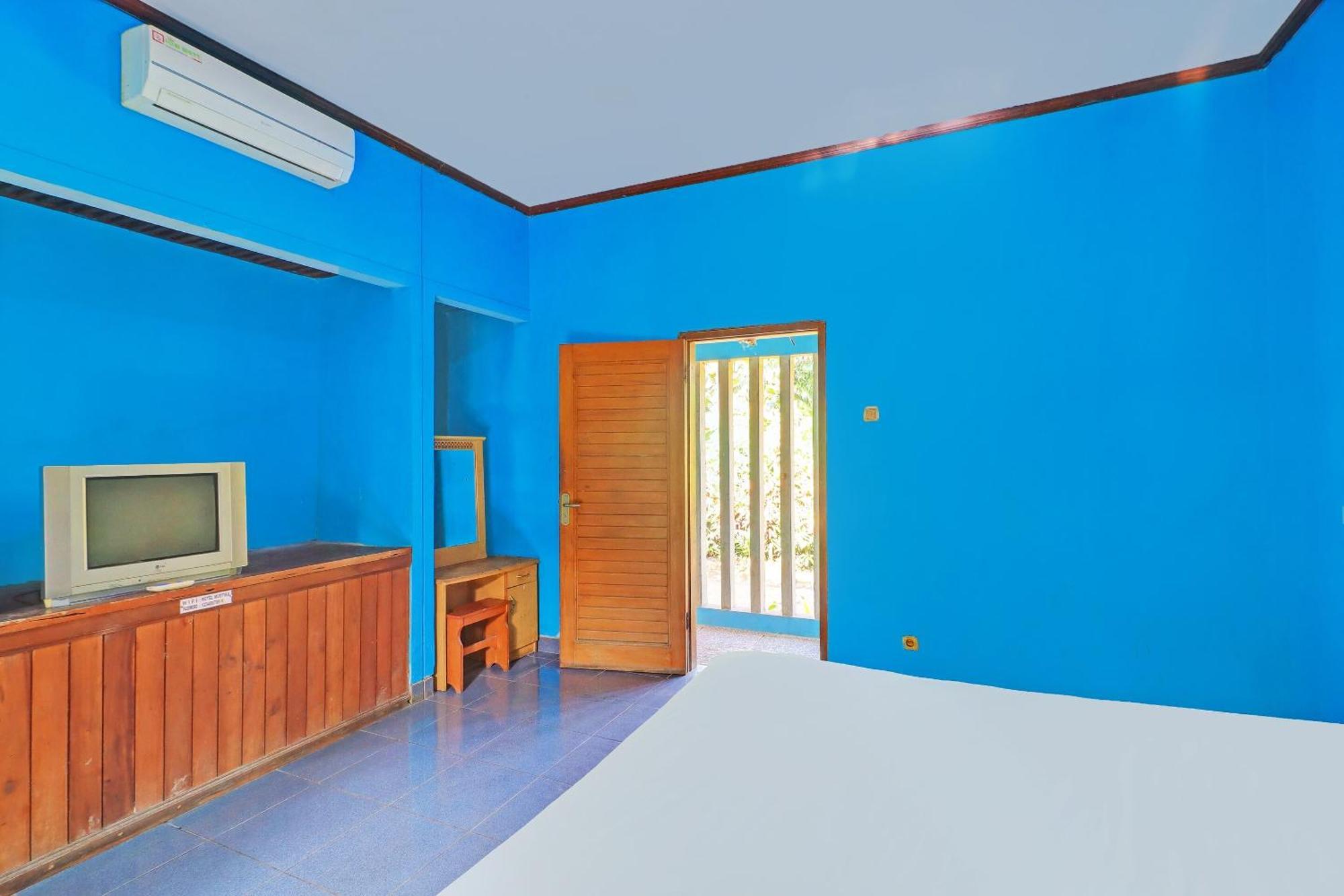 Oyo 92401 Hotel Mustika Negara  Εξωτερικό φωτογραφία