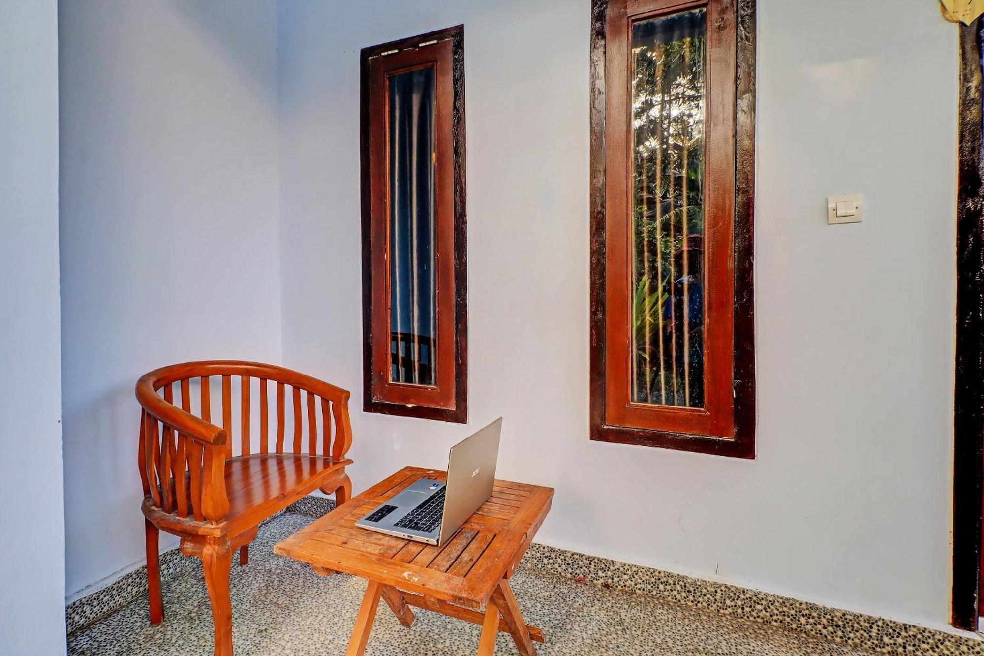 Oyo 92401 Hotel Mustika Negara  Εξωτερικό φωτογραφία